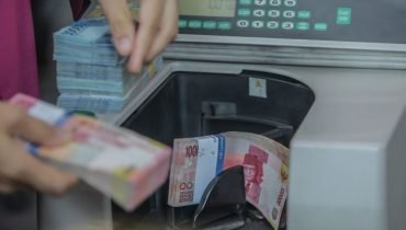 Inflasi dan Nilai Tukar Rupiah