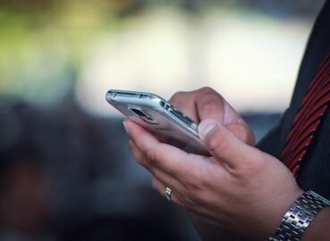 Komunikasi Bisnis yang Efektif untuk Menjadi Sukses Bersama