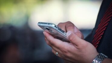 Komunikasi Bisnis yang Efektif untuk Menjadi Sukses Bersama